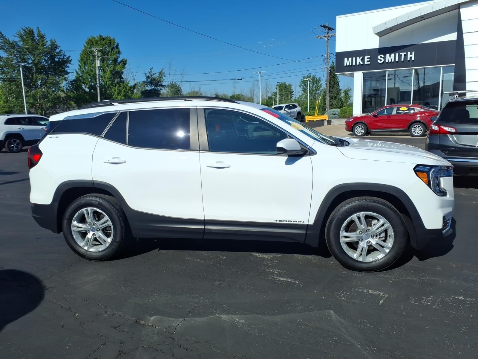 2023 GMC Terrain SLE