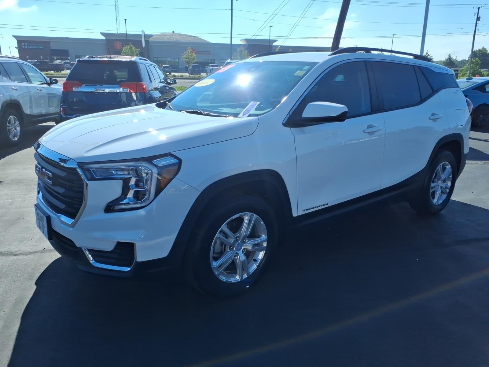 2023 GMC Terrain SLE