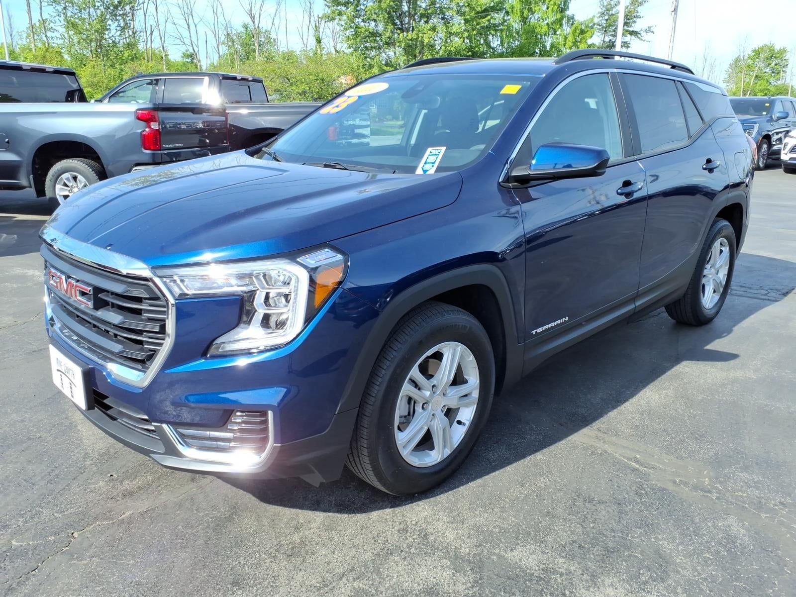 2023 GMC Terrain SLE