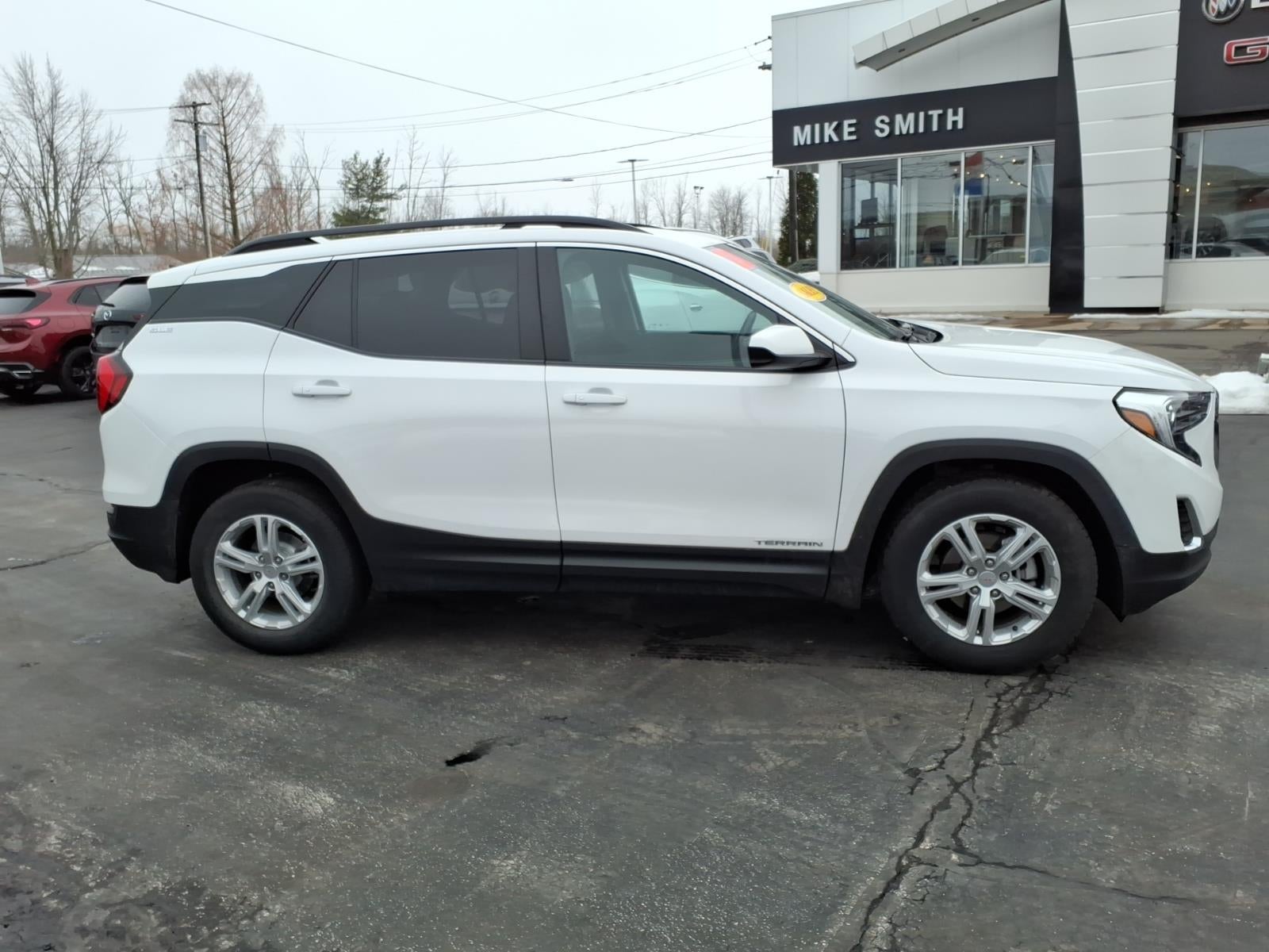 2021 GMC Terrain SLE