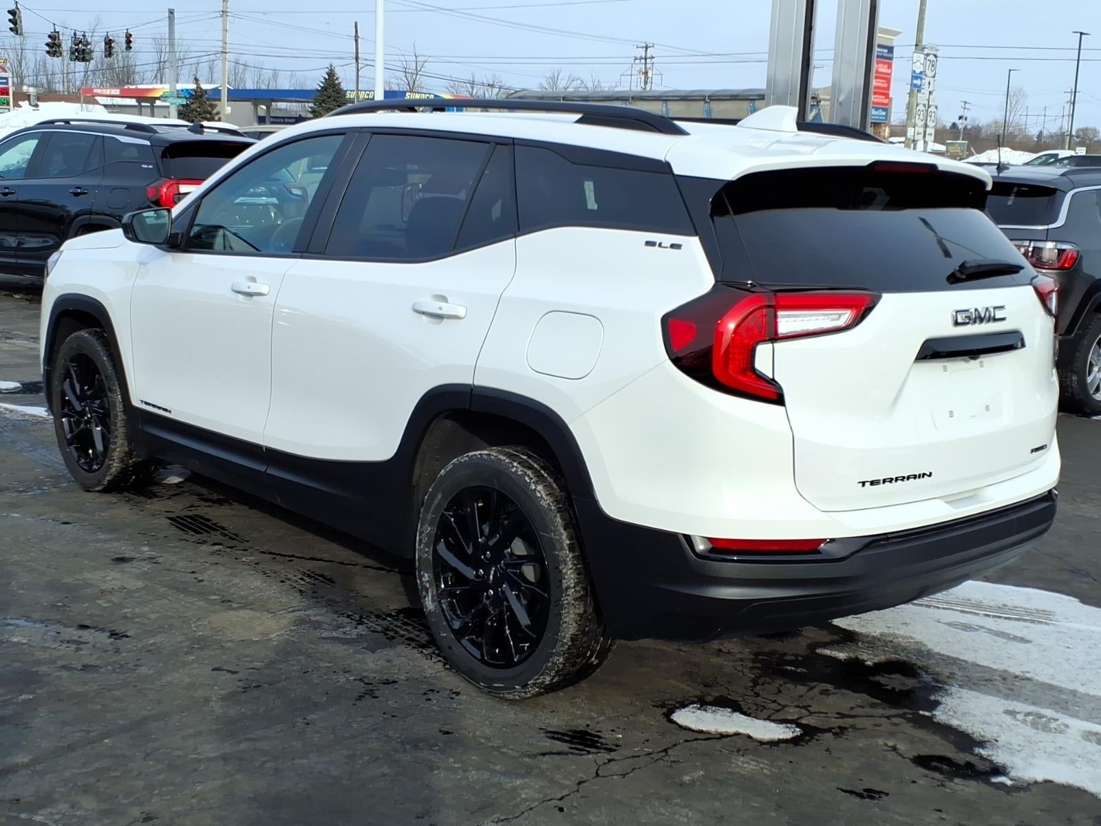 2023 GMC Terrain SLE