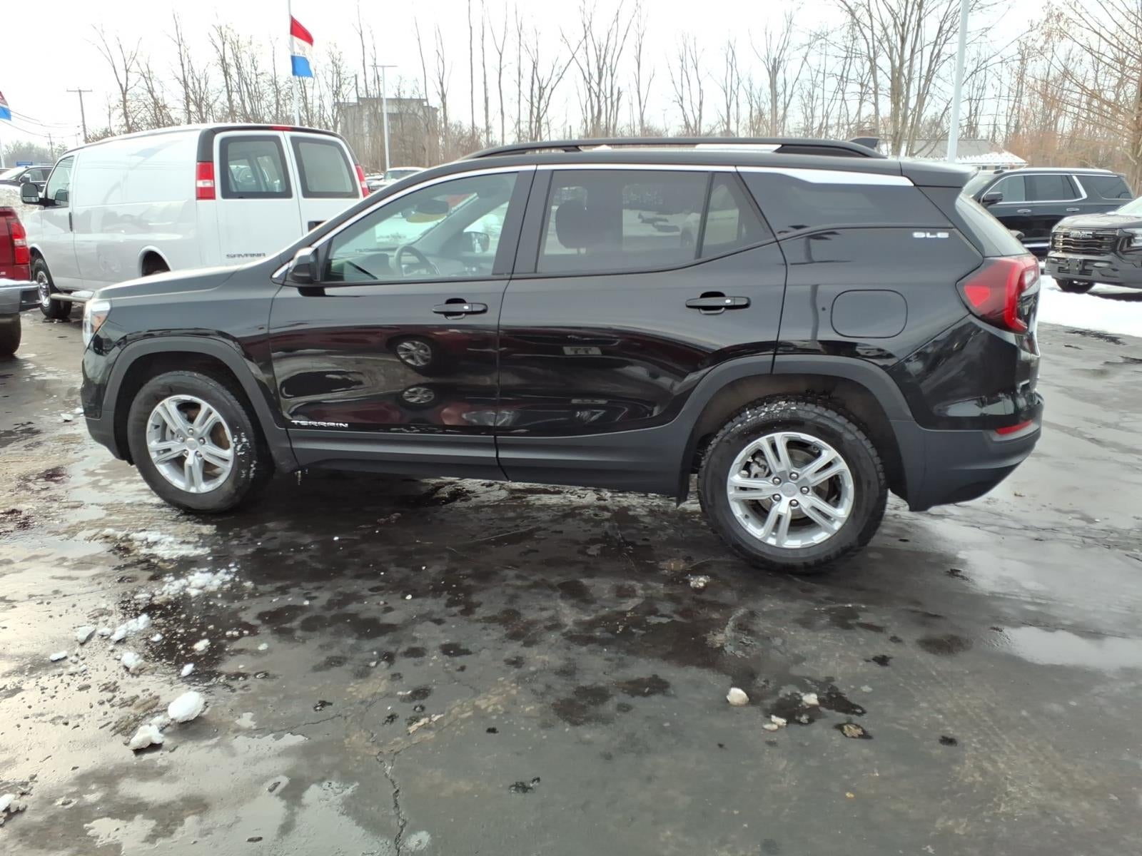 2024 GMC Terrain SLE