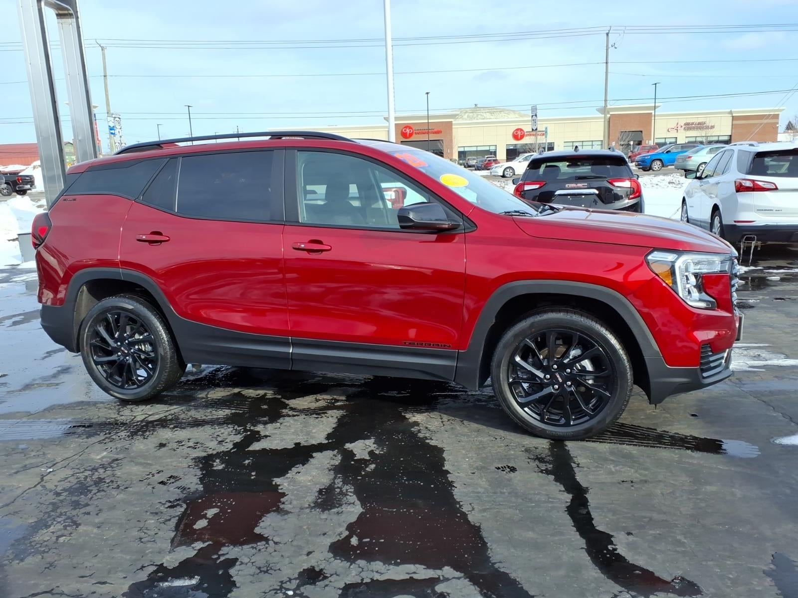 2023 GMC Terrain SLE