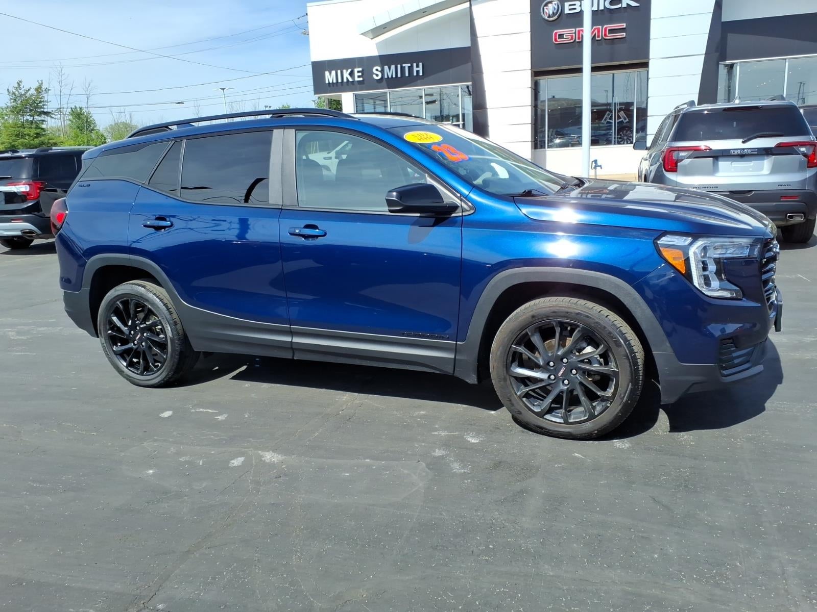 2023 GMC Terrain SLE