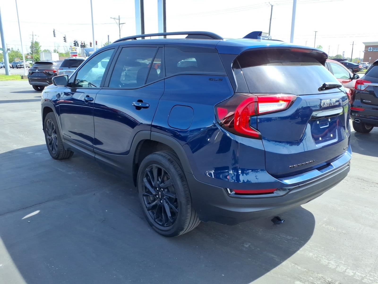 2023 GMC Terrain SLE