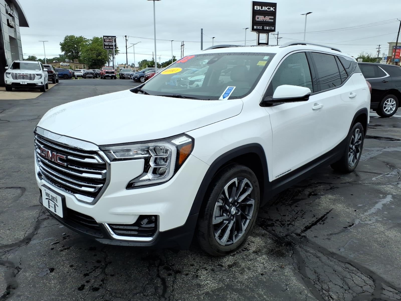 2022 GMC Terrain SLT