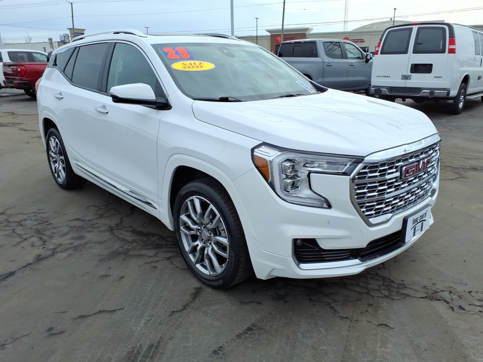 2023 GMC Terrain Denali