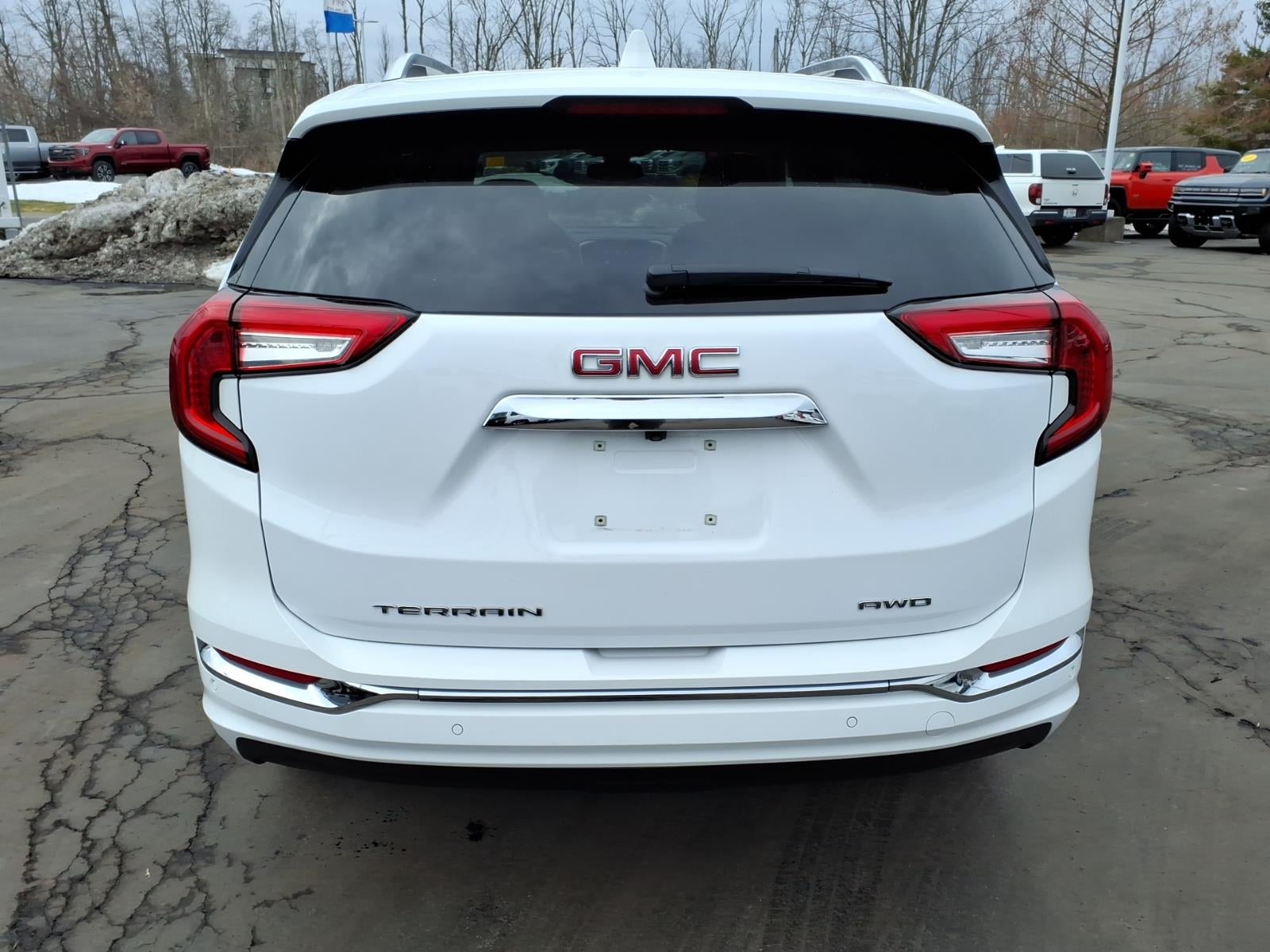 2023 GMC Terrain Denali