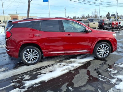2023 GMC Terrain Denali