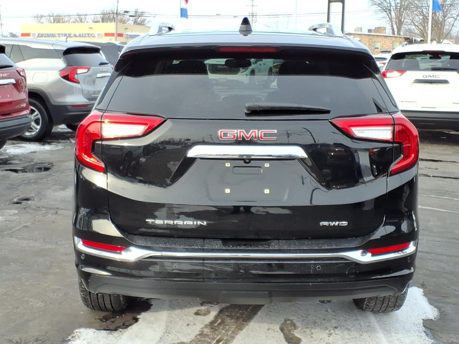 2023 GMC Terrain Denali