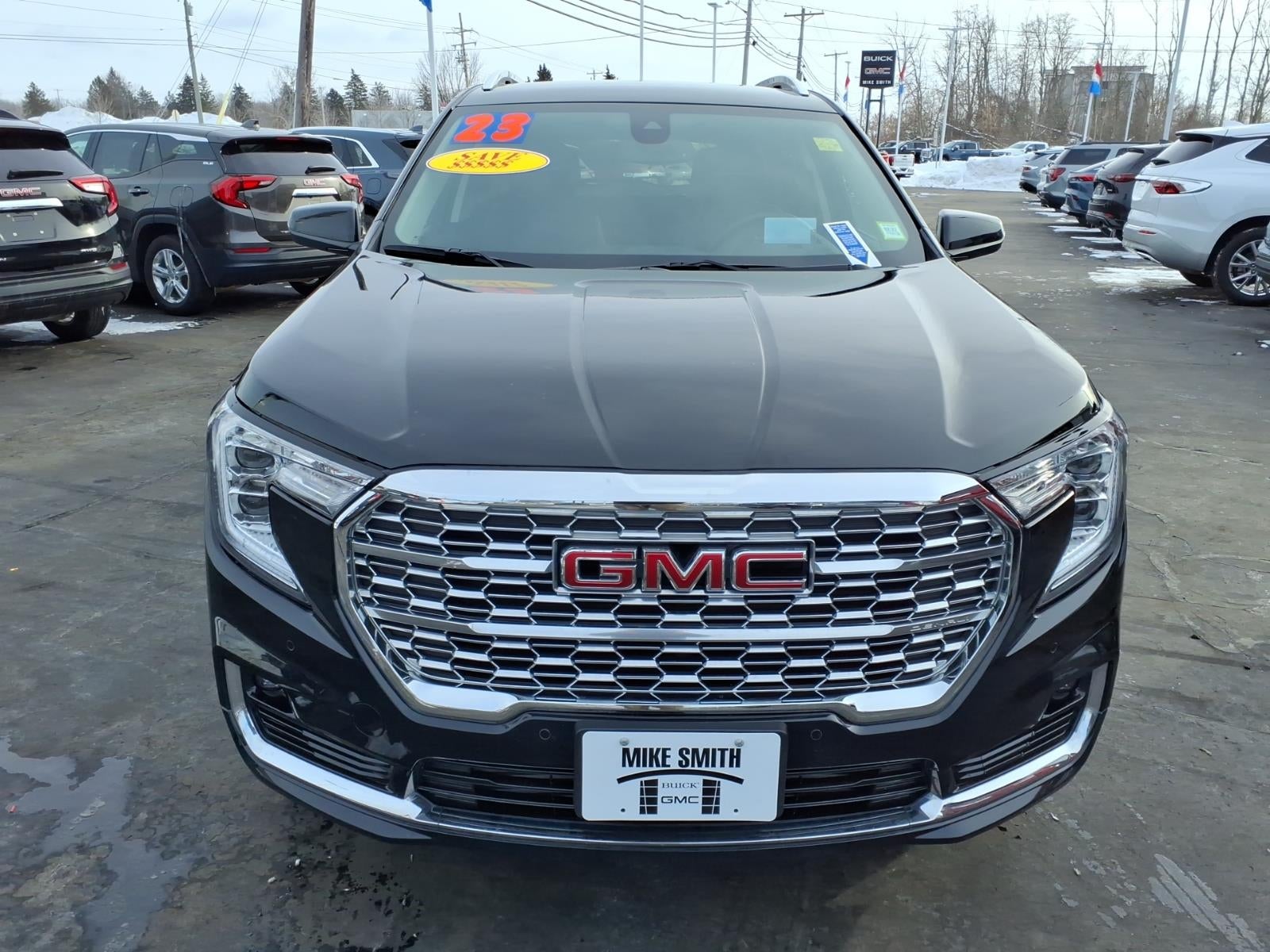 2023 GMC Terrain Denali
