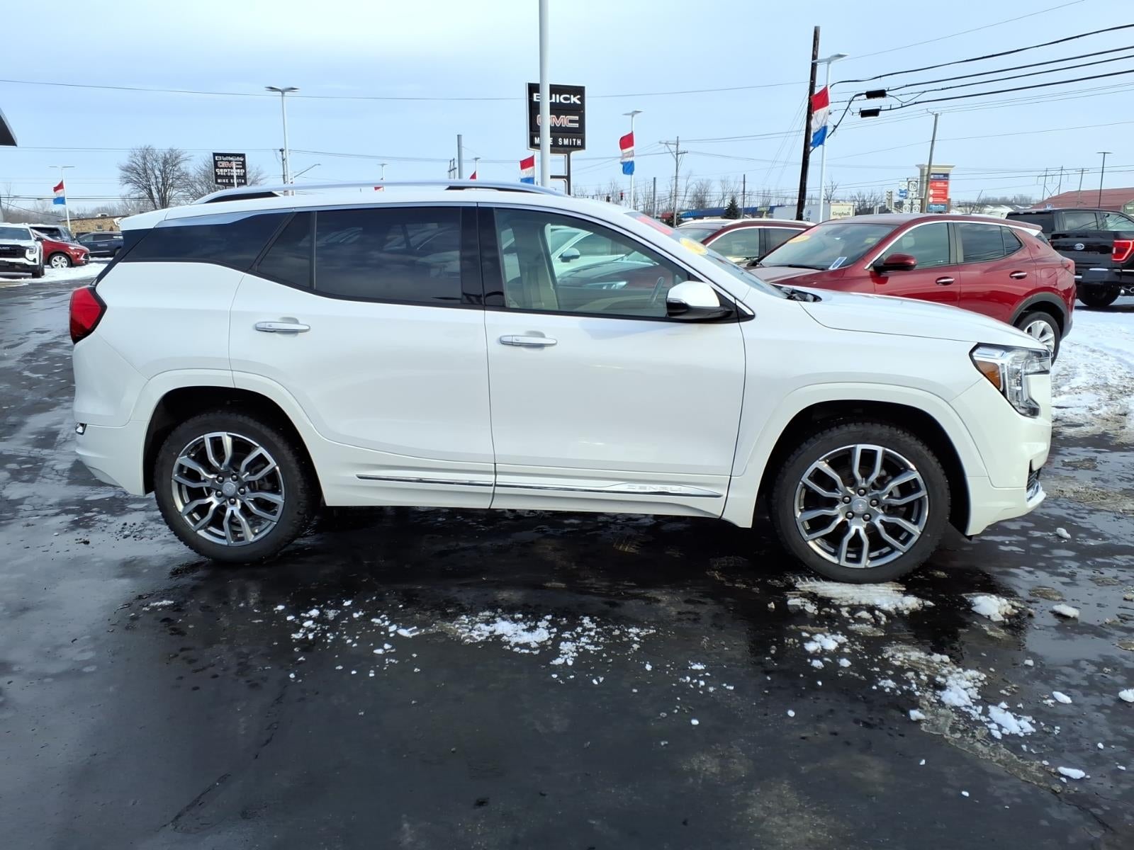 2022 GMC Terrain Denali