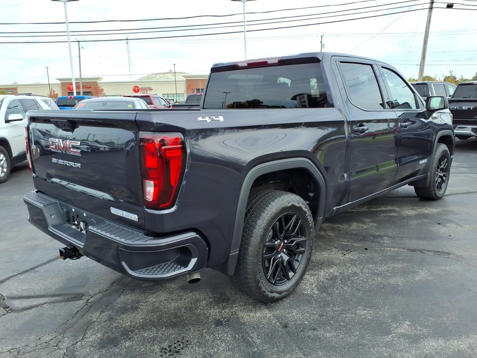 2025 GMC Sierra 1500 Elevation