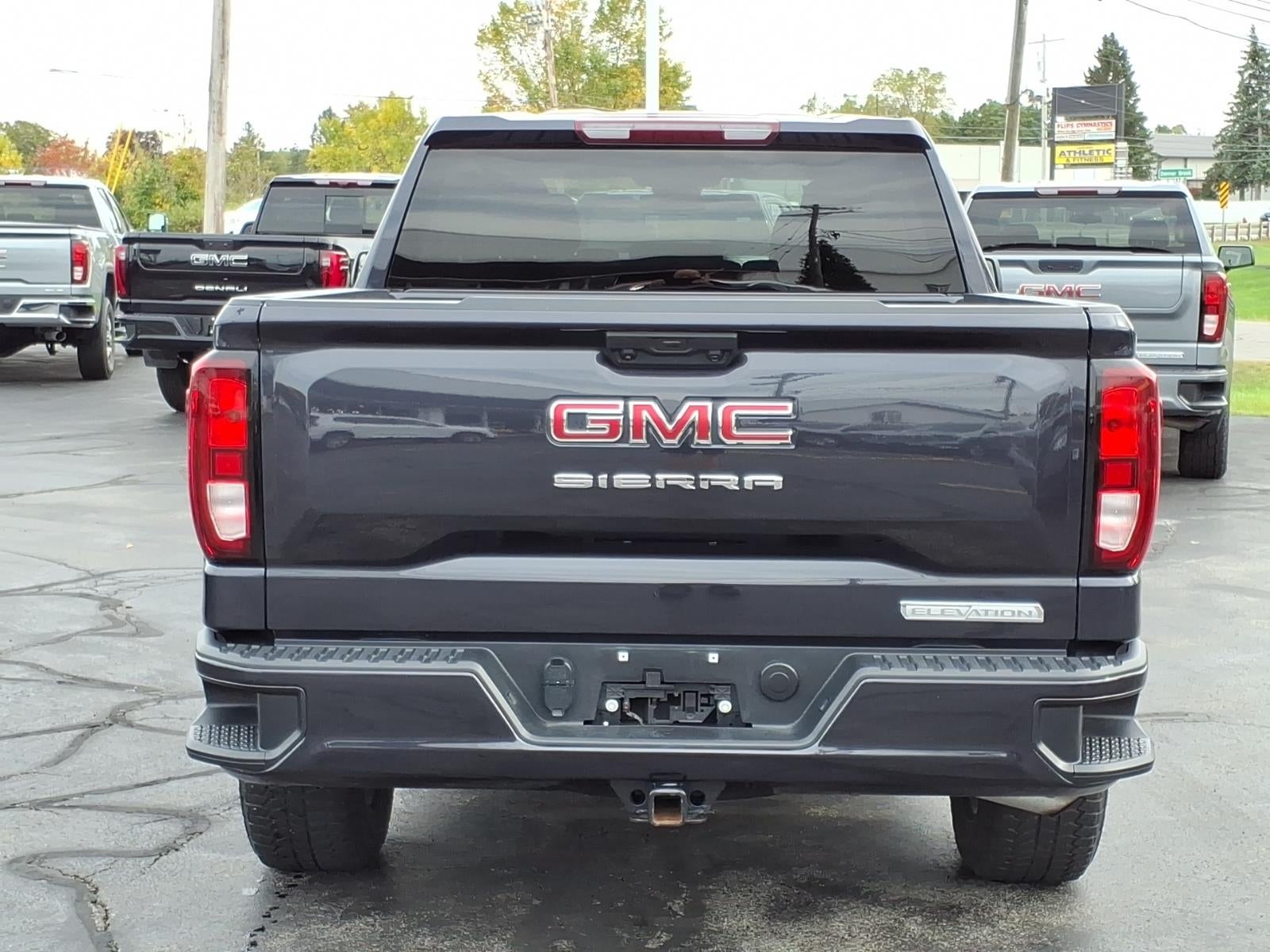 2025 GMC Sierra 1500 Elevation