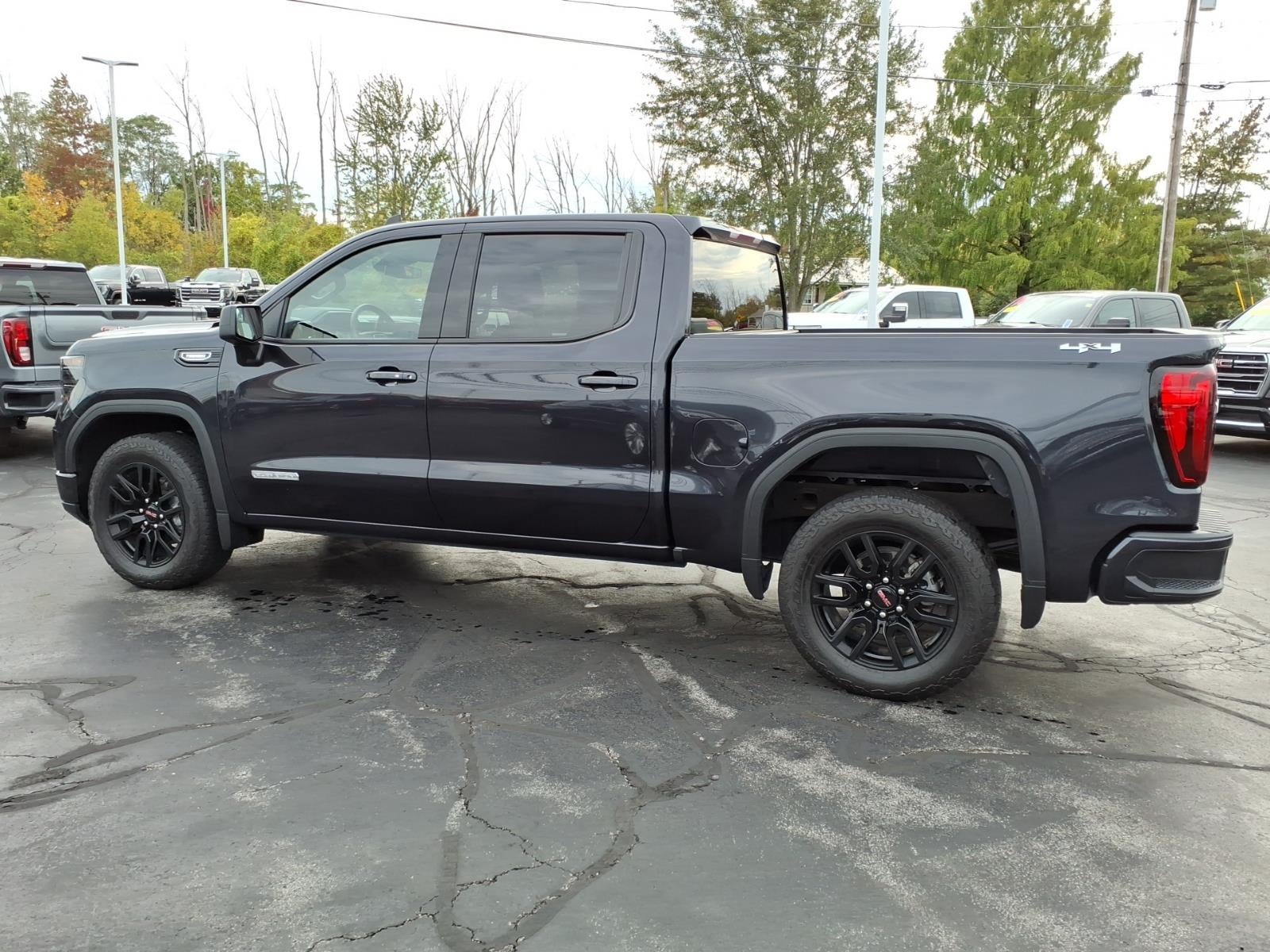 2025 GMC Sierra 1500 Elevation