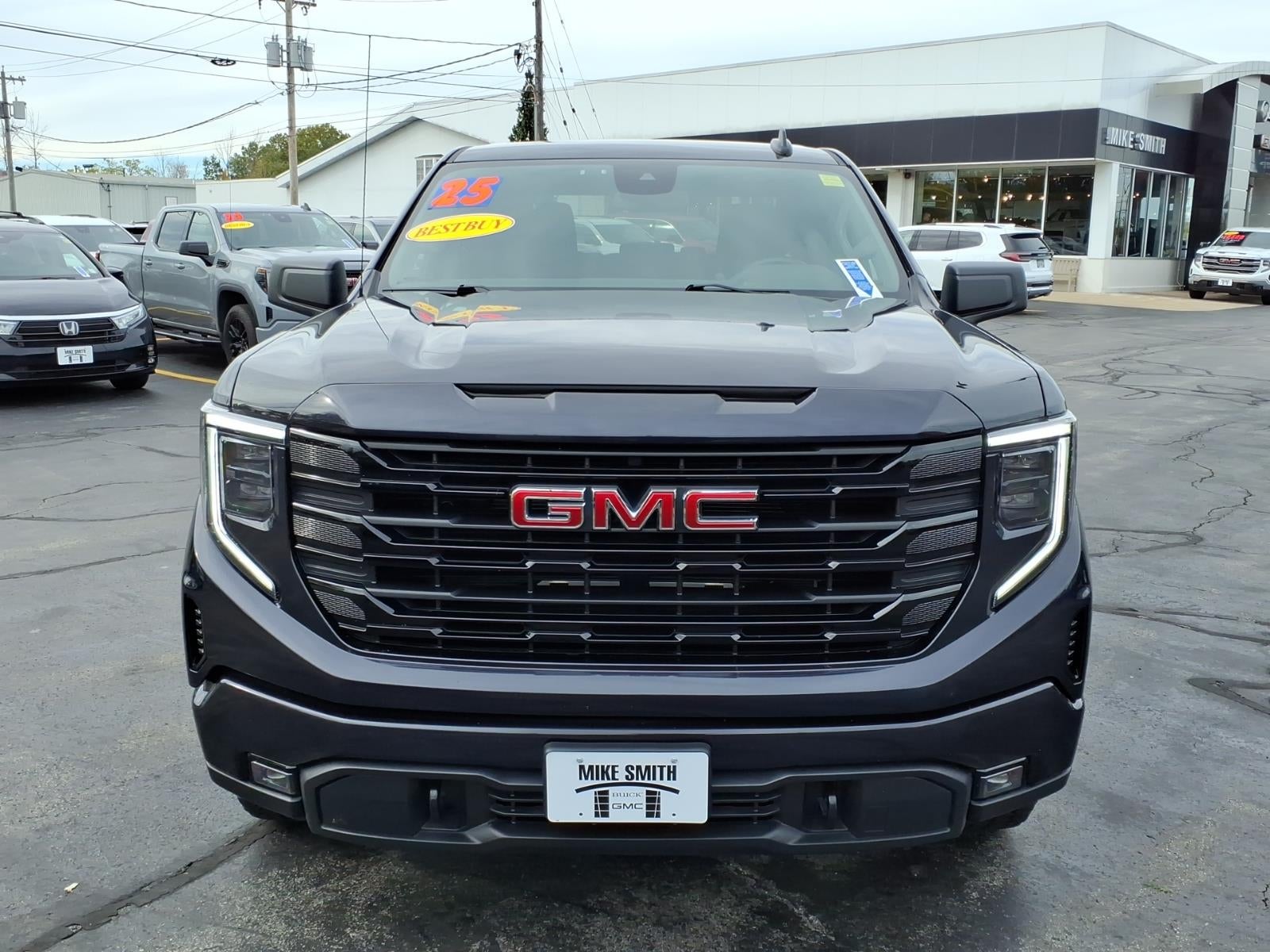 2025 GMC Sierra 1500 Elevation