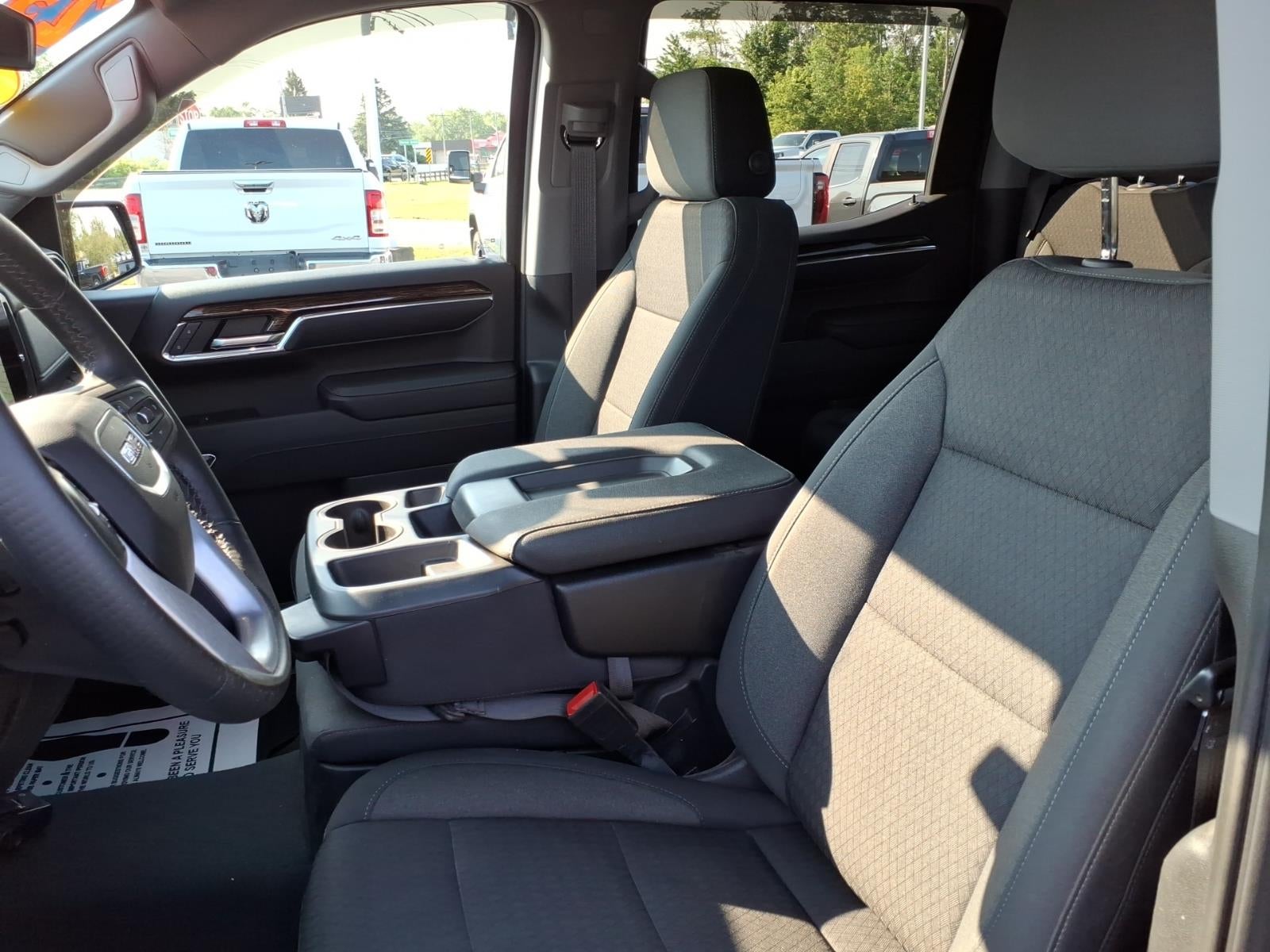 2023 GMC Sierra 1500 SLE