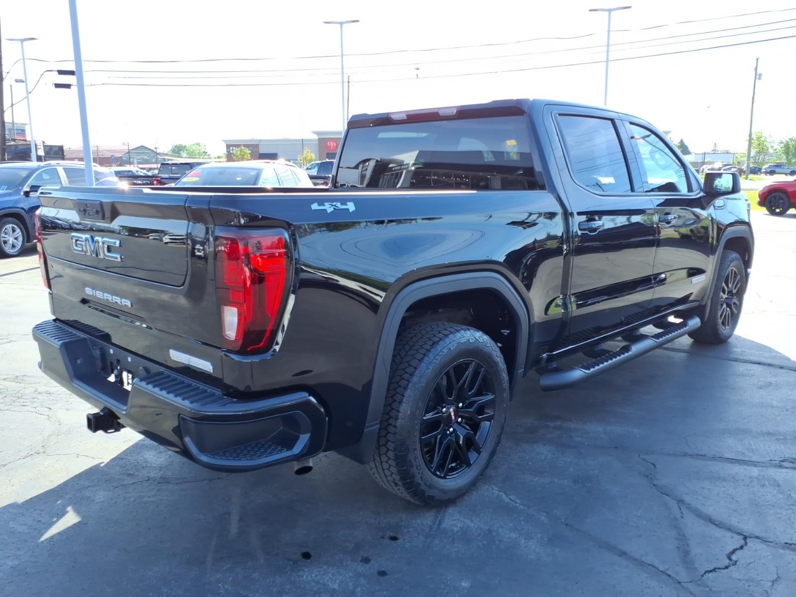2024 GMC Sierra 1500 Elevation