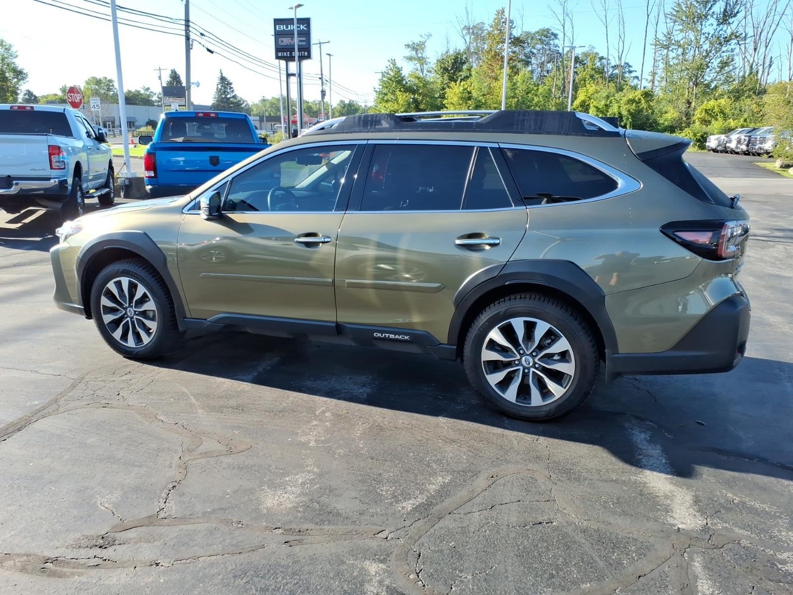 2025 Subaru Outback Touring XT