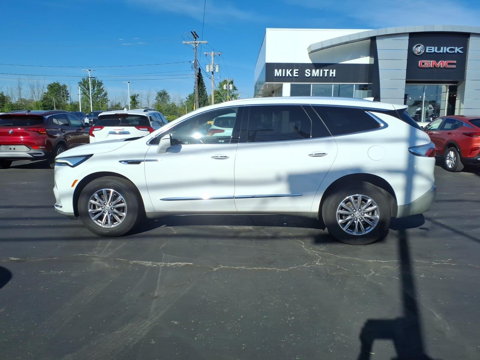 2024 Buick Enclave Essence
