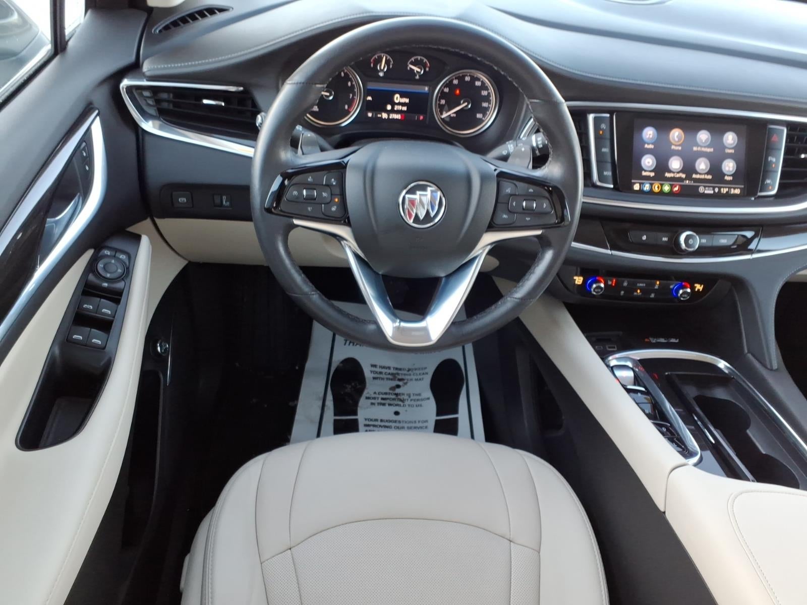 2023 Buick Enclave Essence