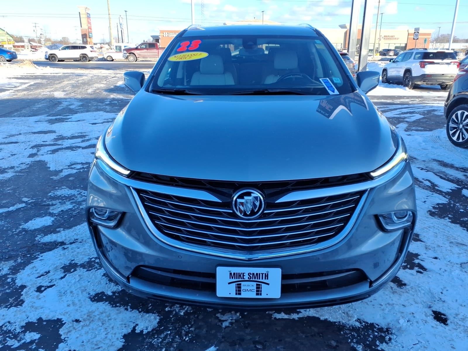 2023 Buick Enclave Essence
