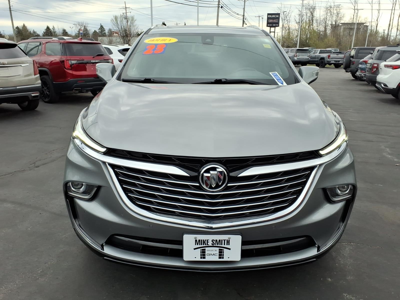 2023 Buick Enclave Essence