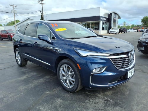 2023 Buick Enclave Essence