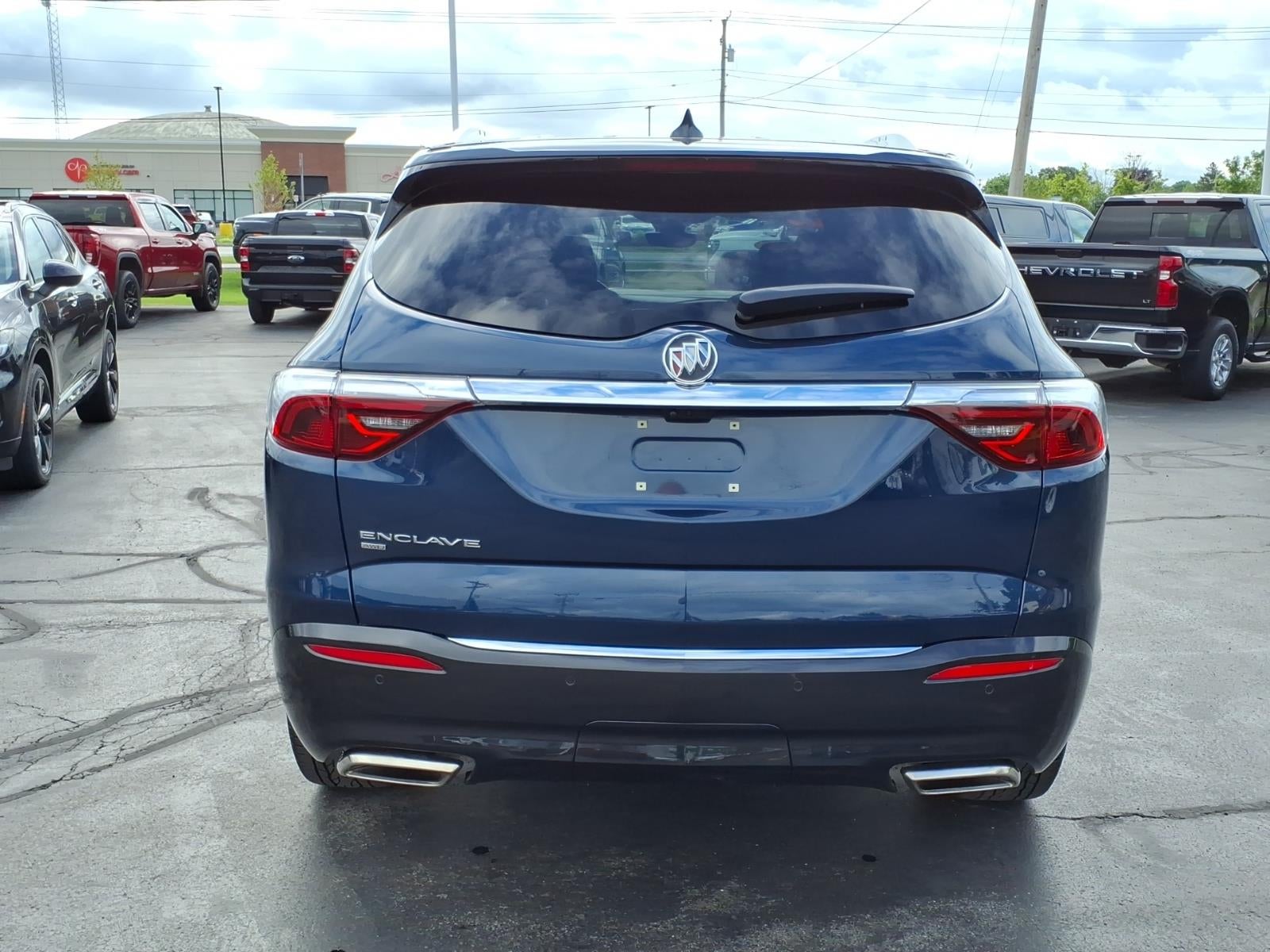 2023 Buick Enclave Essence
