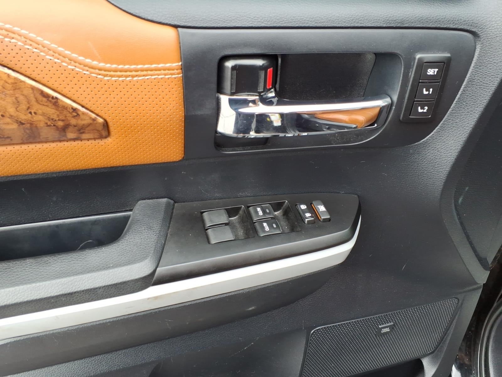 2019 Toyota Tundra 4WD SR5