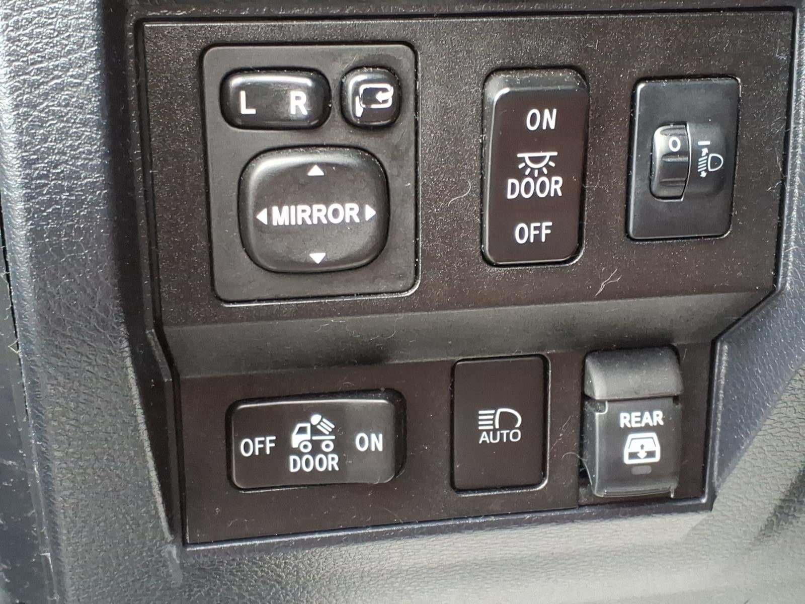 2019 Toyota Tundra 4WD SR5