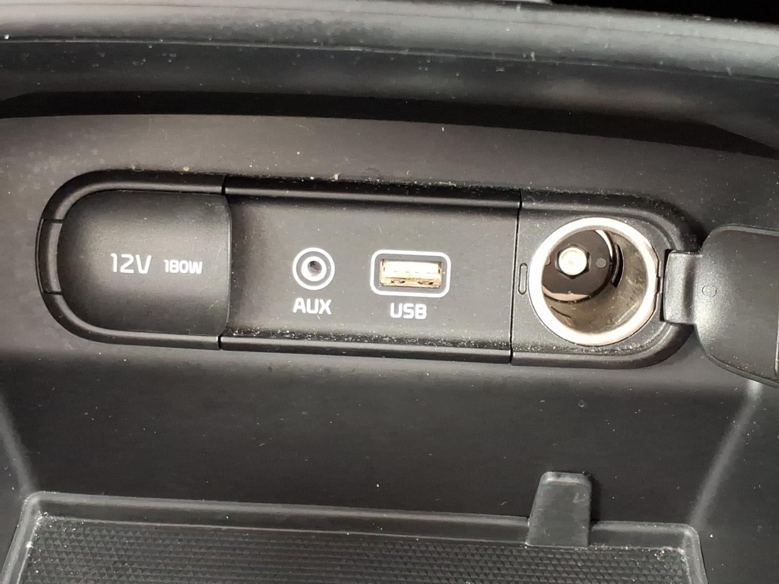 2019 Kia Sorento LX V6