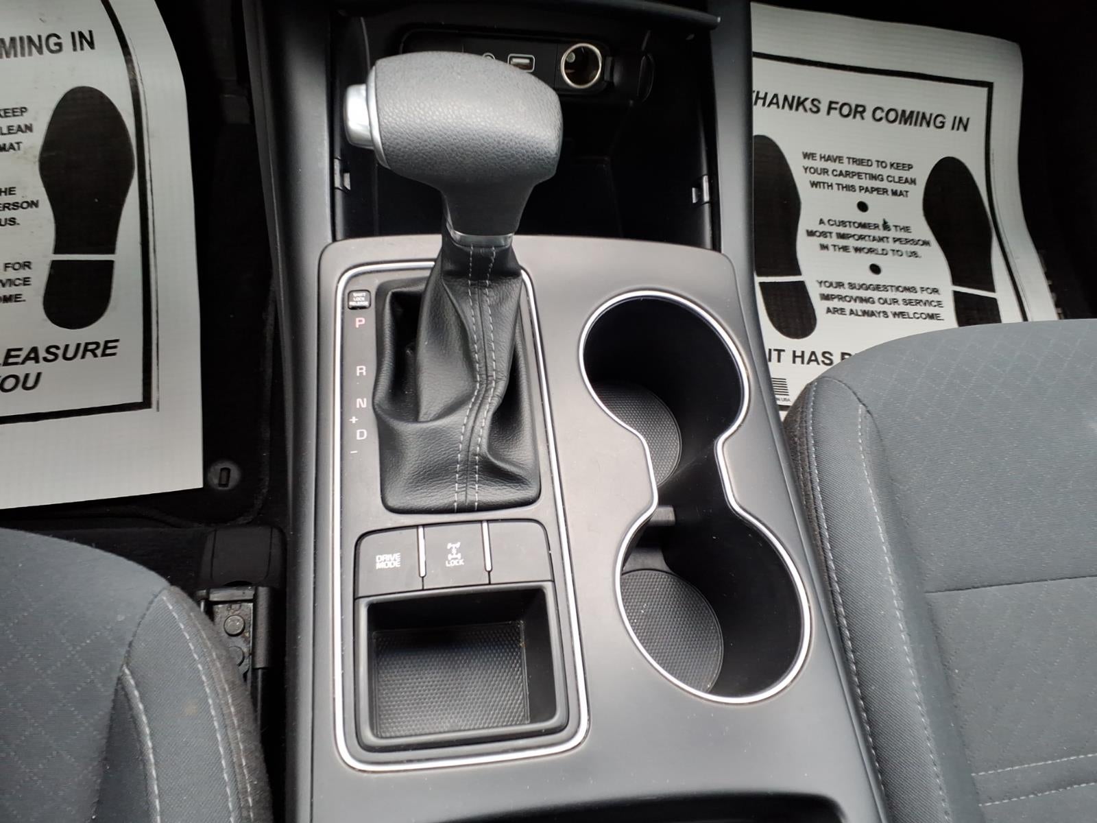 2019 Kia Sorento LX V6