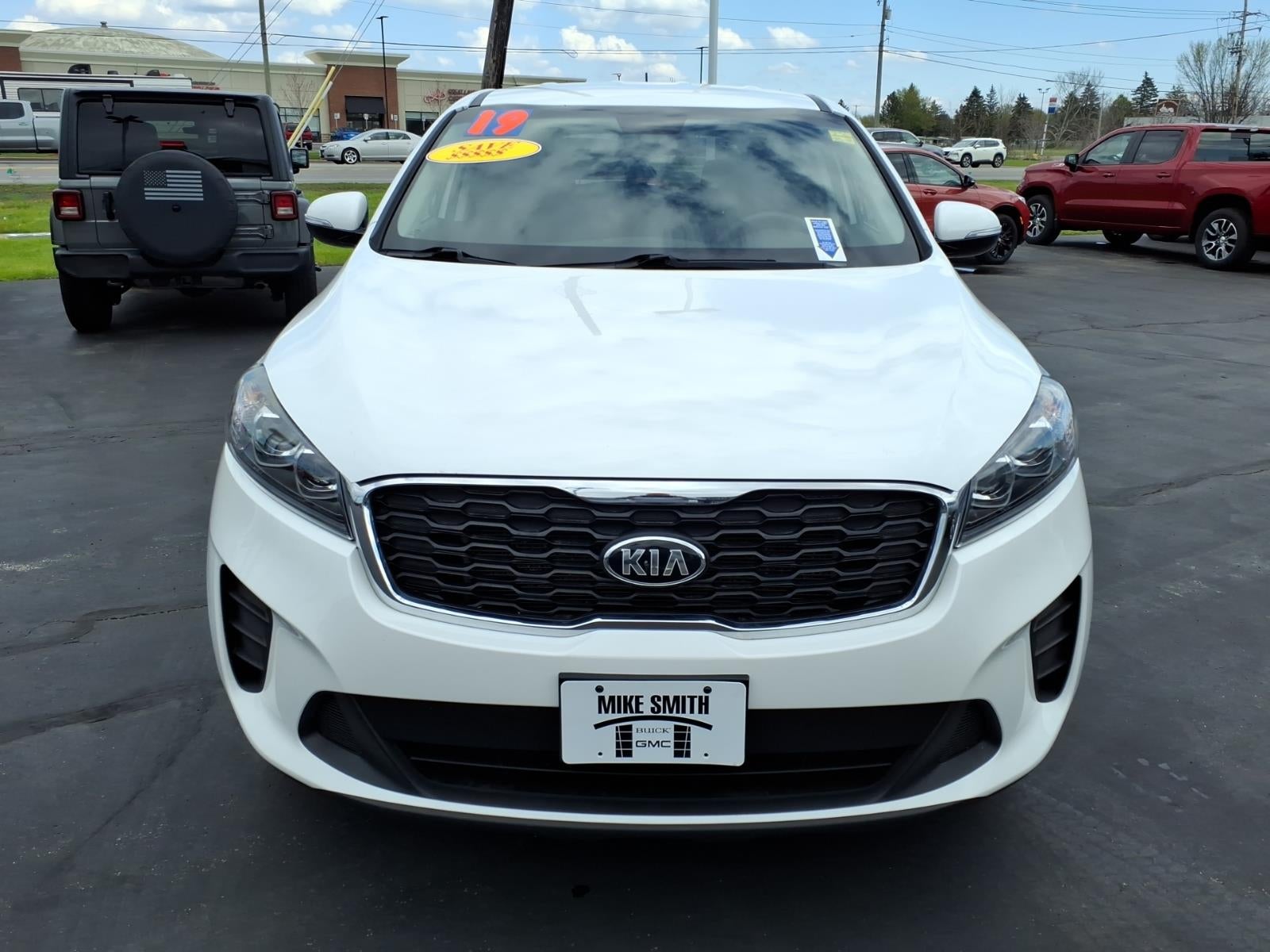 2019 Kia Sorento LX V6